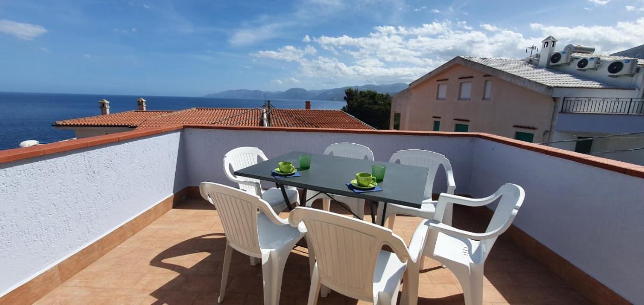 Appartamento Terrazza Vista Mare Cala Gonone Εξωτερικό φωτογραφία